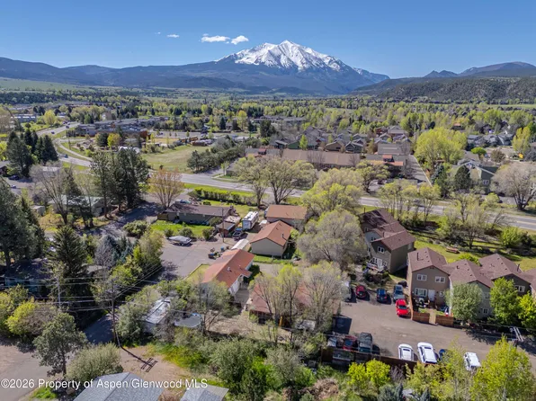 385 7th St, Carbondale, CO 81623