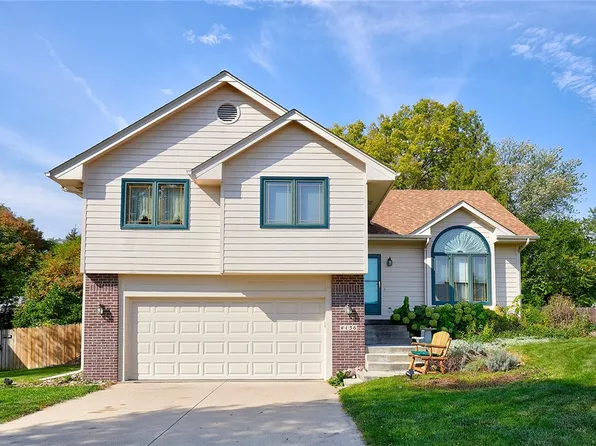 4136 SE 23rd Ct, Des Moines, IA 50320