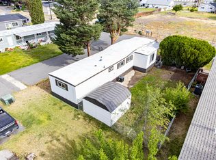 10 Crown Drive Pr, West Richland, WA