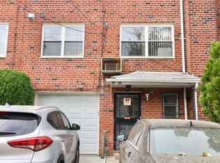 2028 Utopia Pkwy, Whitestone, NY 11357