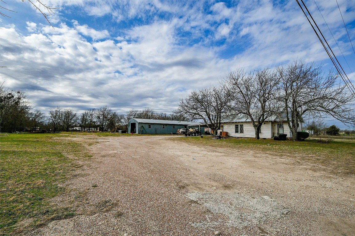 611 Hemphill St, Dublin, TX 76446 MLS 20254273 Zillow