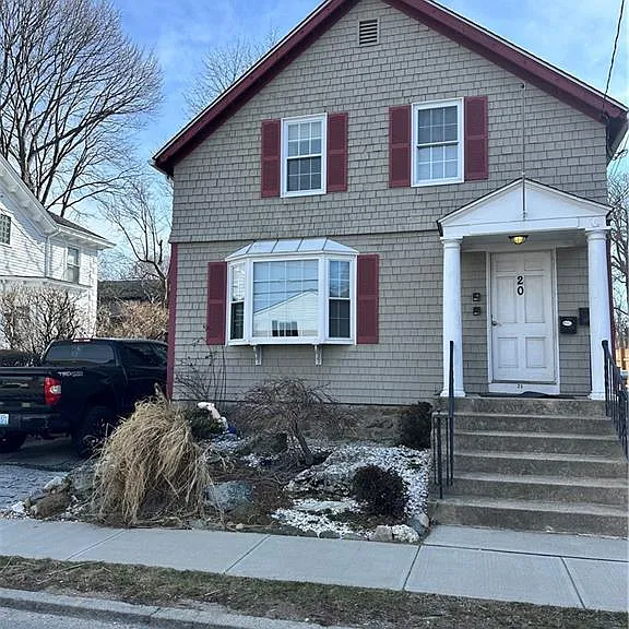 20 Annandale Rd — Photo 1