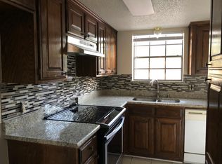 2903 Sappington Pl #F, Fort Worth, TX 76116