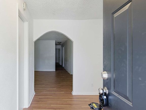 2nd image of 313 E Woodrow Pl