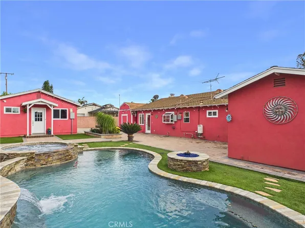 677 E Orangewood Dr, Covina, CA 91723