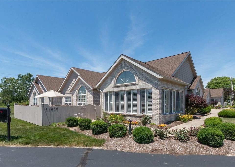 1st image of 11236 Winding Wood Ct