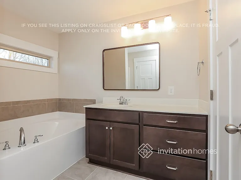 148 Hartmann Crossing Dr — Photo 11