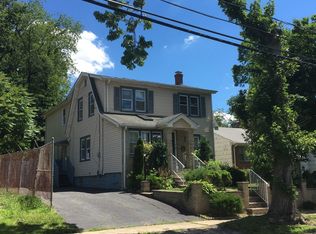 533 Washington Ave, Roselle, NJ 07203