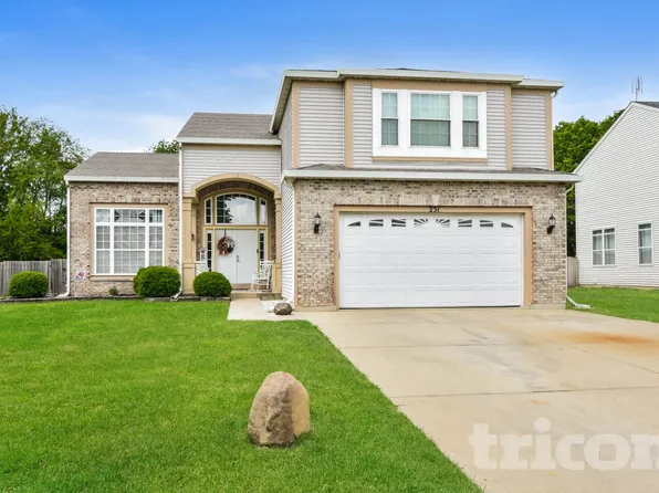 231 Paradise Pkwy, Oswego, IL 60543