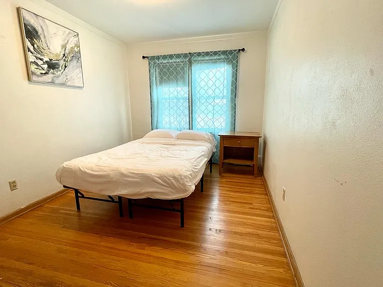 224 2nd Ave S #1 — Photo 10