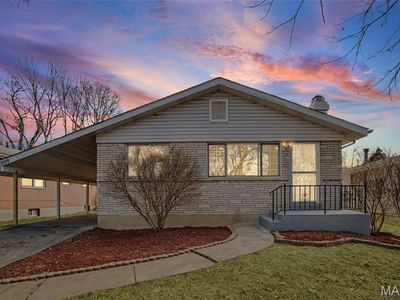 12020 Lavida Ave, Saint Louis, MO, 63138
