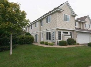 7901 Autumn Ridge Ave, Chanhassen, MN 55317