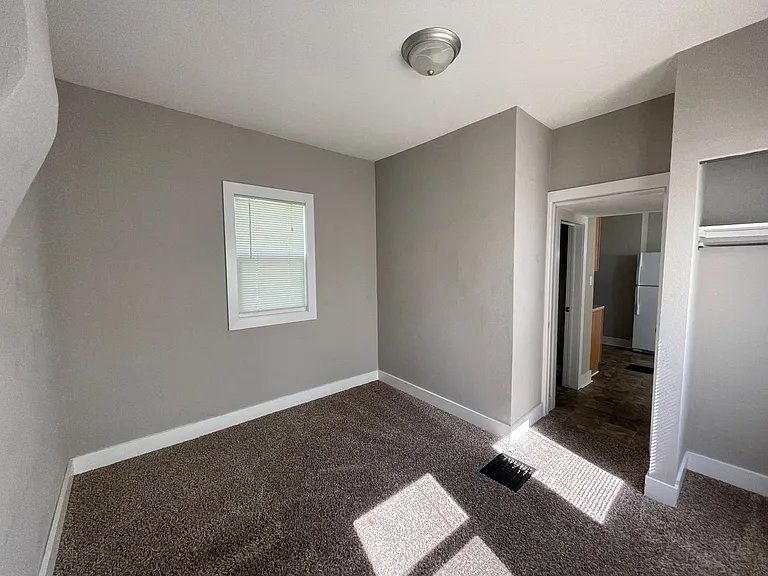 1106 Titus Ave — Photo 7