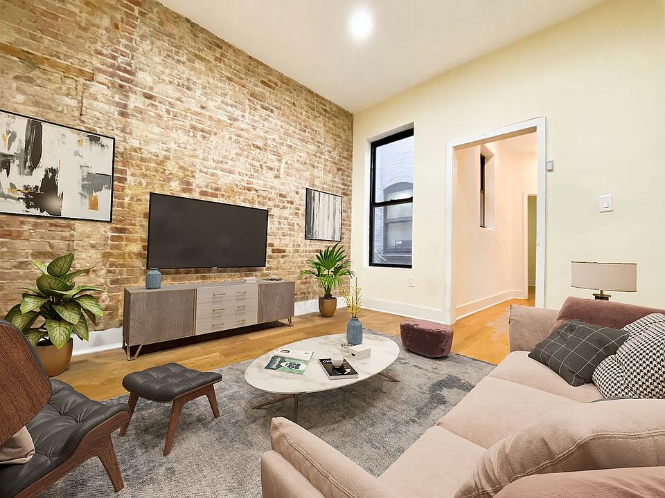 1st image of 342 Manhattan Ave APT 3n