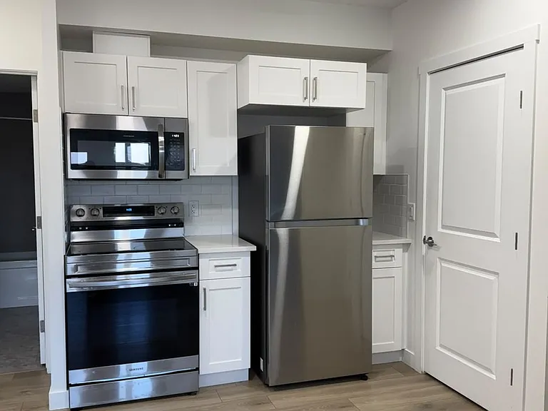 265 Collicott Dr #LOWER — Photo 5