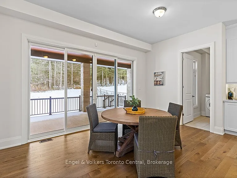 110 Dorothy Dr — Photo 15