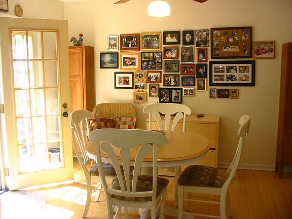 5th image of 185 Williamsburg Ct