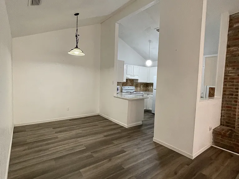 2730 Mud Lake Dr — Photo 10