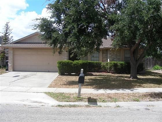 1st image of 3729 Brookhill Dr