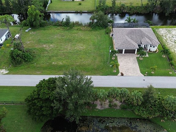 2nd image of 2126 SW 22nd Ter