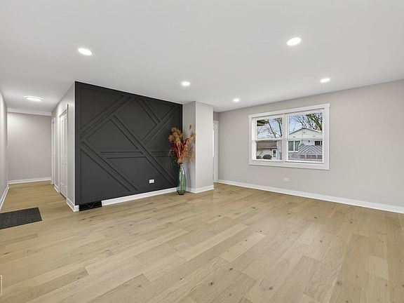 4th image of 1011 Maitland Dr