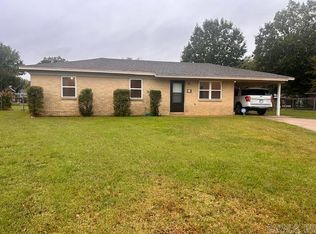 37 Crescent Park Dr, Dewitt, AR 72042