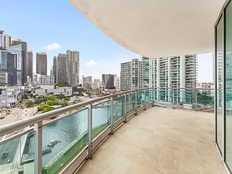 350 S Miami Ave #1802 — Photo 3