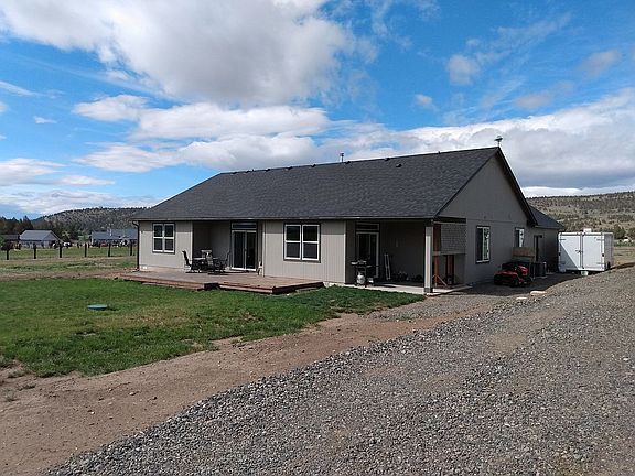 5th image of 8965 NW Elizabeth Way