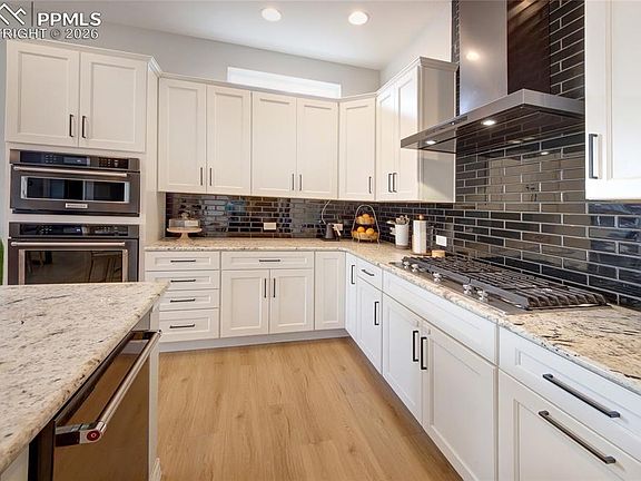 4th image of 2927 Golden Meadow Way