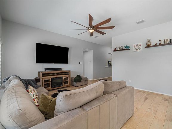 4th image of 1225 Dravite Dr