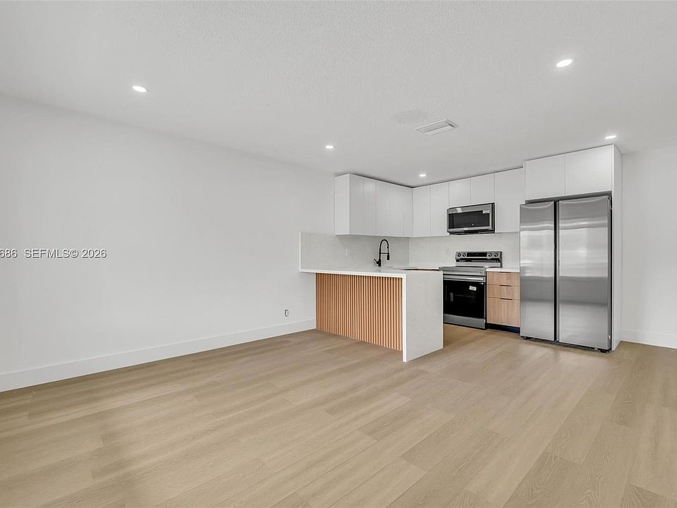 1st image of 1611 NE 50th Ct #2