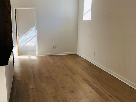 3rd image of 418 N 25th St APT 250