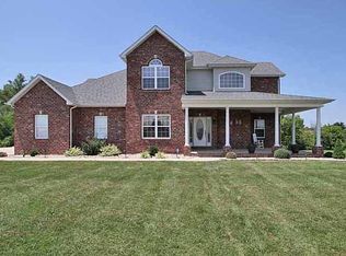 941 Dackk Rd, Collinsville, IL 62234