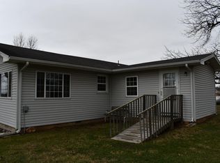 24 Rice School Rd, Louisburg, MO 65685