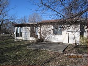 2nd image of 5251 Gainsborough Ct