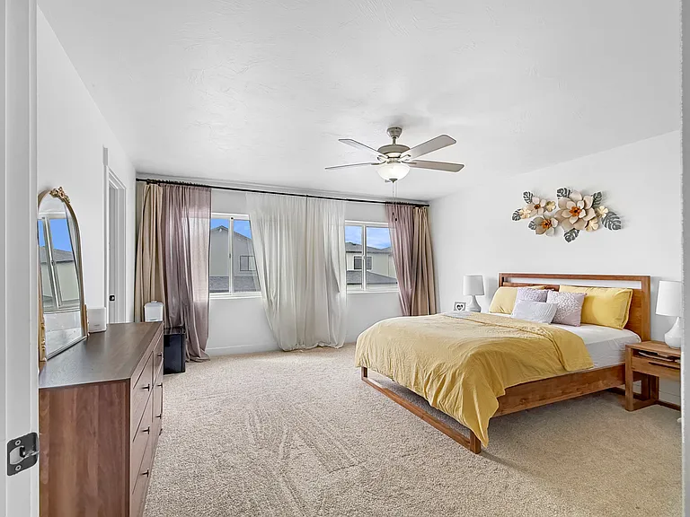 617 S 1080 W — Photo 18