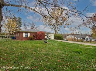 3149 Crest Rd, Cincinnati, OH 45251