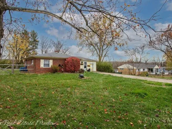 3149 Crest Rd, Cincinnati, OH 45251