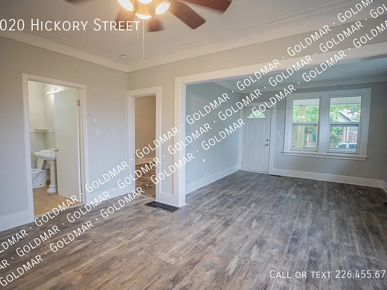 1020 Hickory Rd — Photo 4