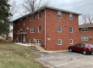 2970 Kane St APT 6, Dubuque, IA 52001