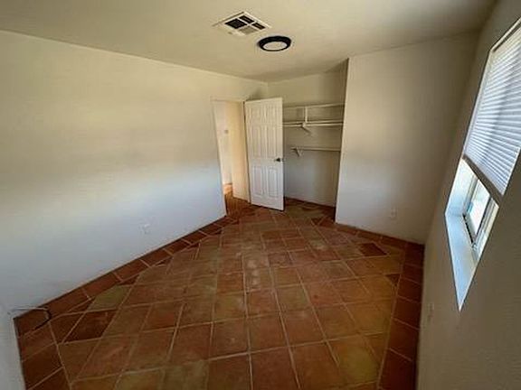 4th image of 6870 Alpine Ave