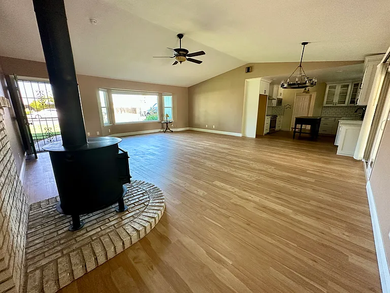 12250 Cranberry Rd — Photo 6