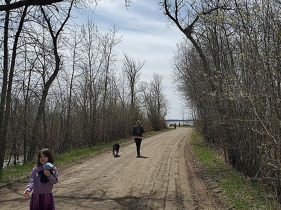 Public access to Big Pine Rd