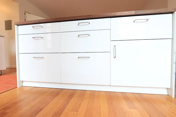 Rented by Douglas Elliman | media 34