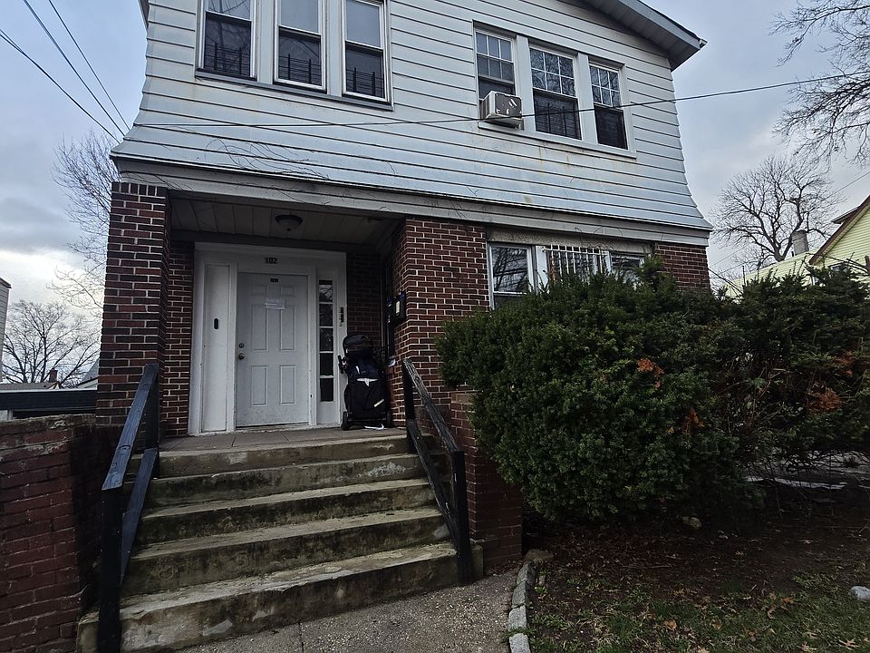 1st image of 102 Grumman Ave #G1