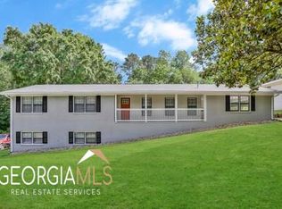 3918 Forest Dr, Lithia Springs, GA