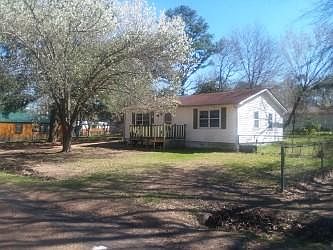 1st image of 4503 Skyline Dr