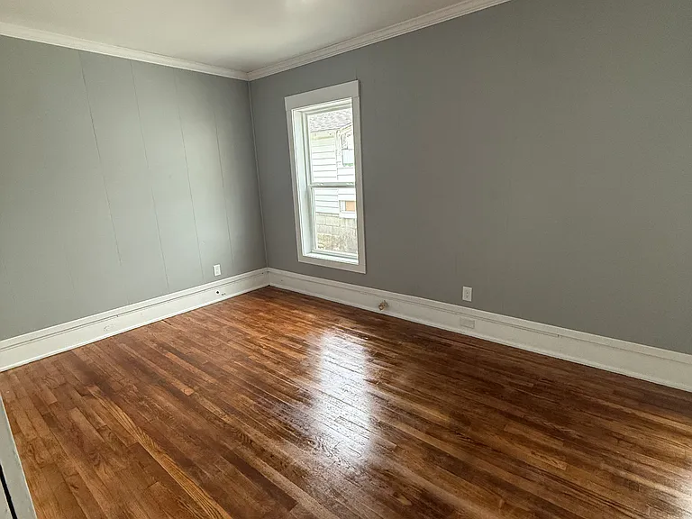 1010 Gault Ave N — Photo 7
