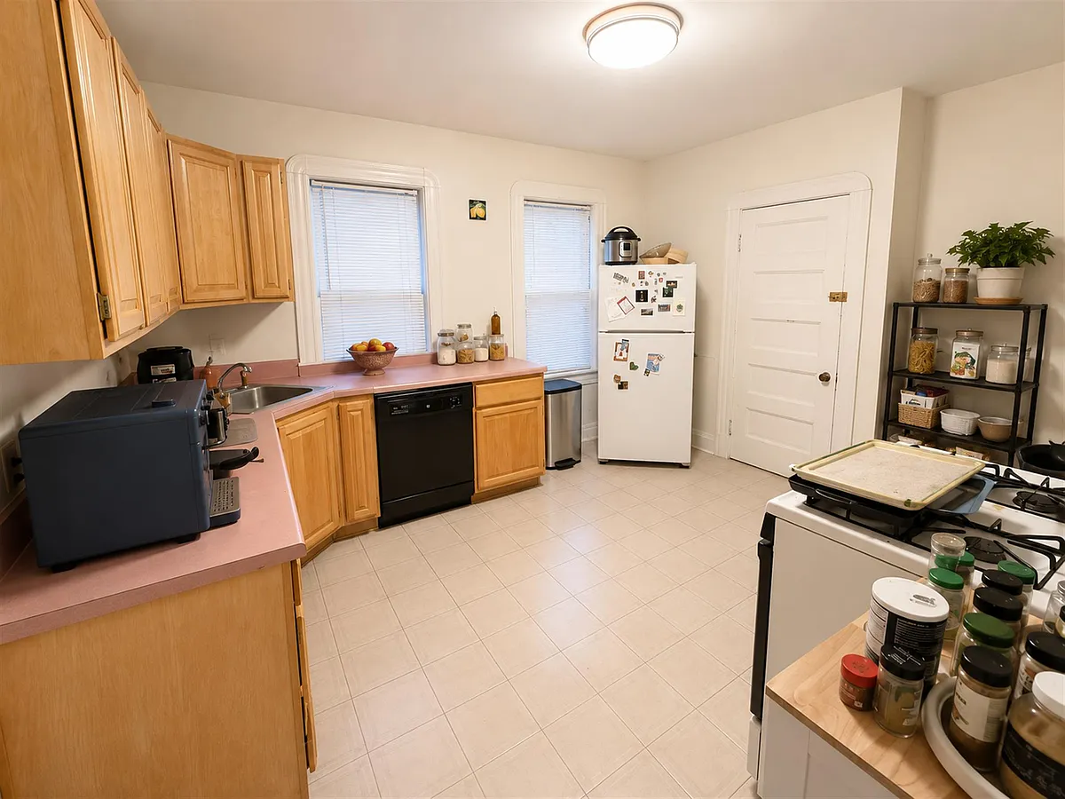 Building Photo - 29 Gold Star Rd #1