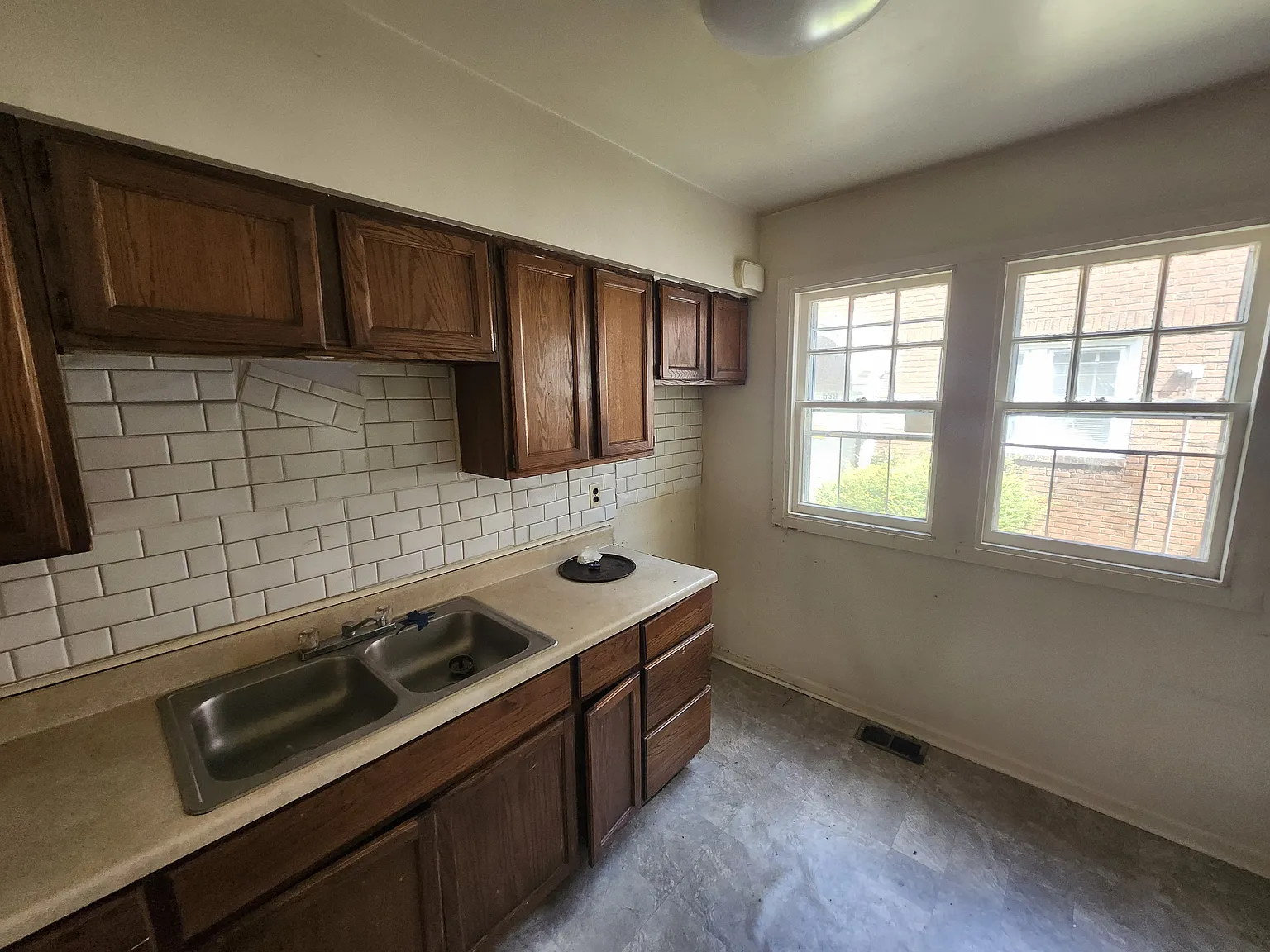 1 bed, $800 — Photo 2